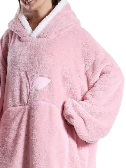 GymJoy's Oversized Wearable Blanket Hoodie – Plush Fleece Comfort